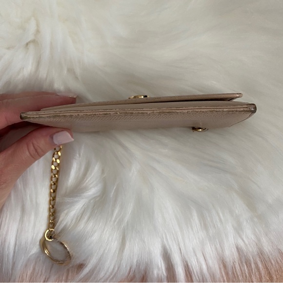 Vintage Chanel caviar small key card holder tan leather wallet with gold chain - Picture 8 of 13